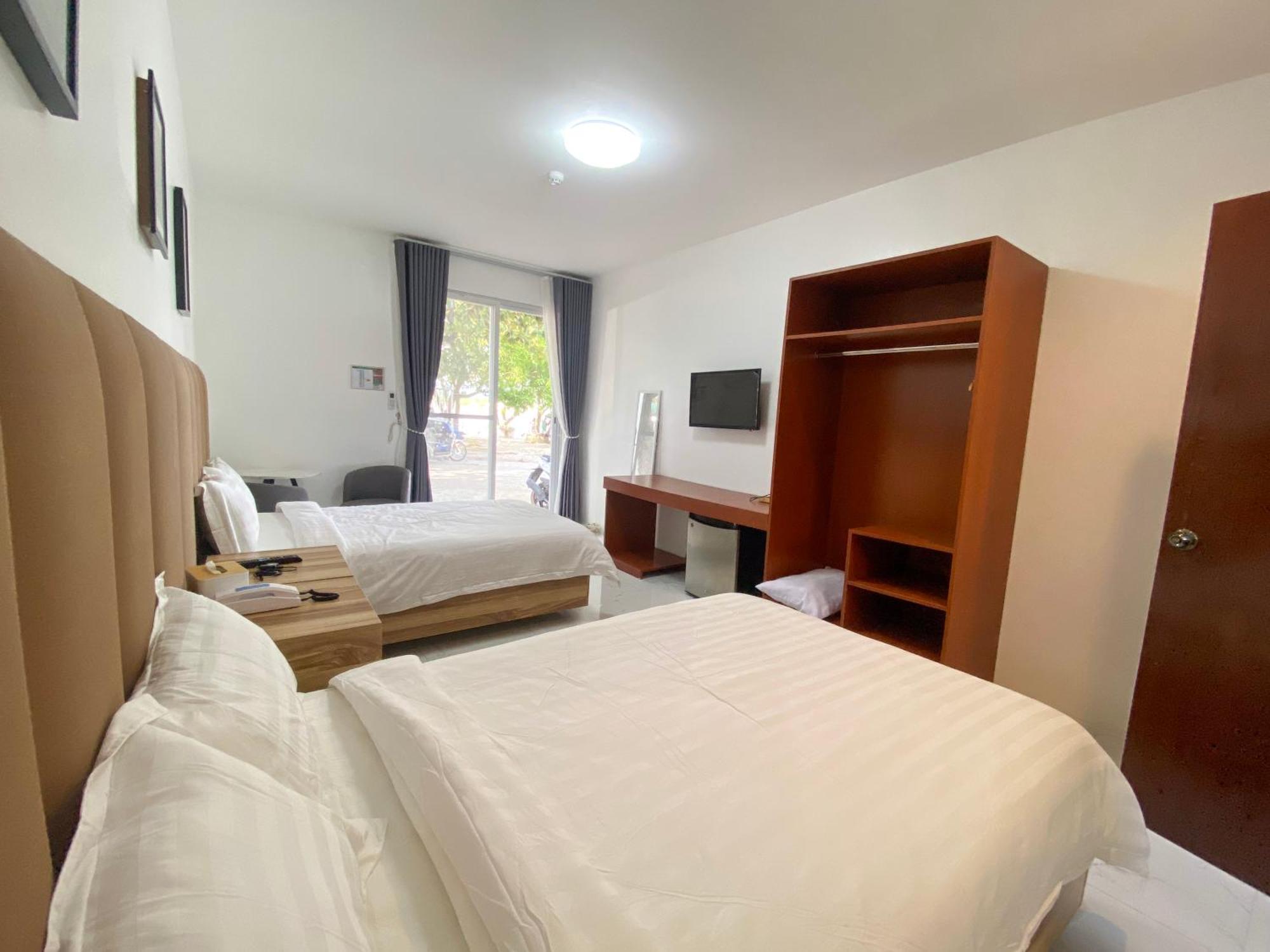 Q Beach Resort Cabangan 객실 사진