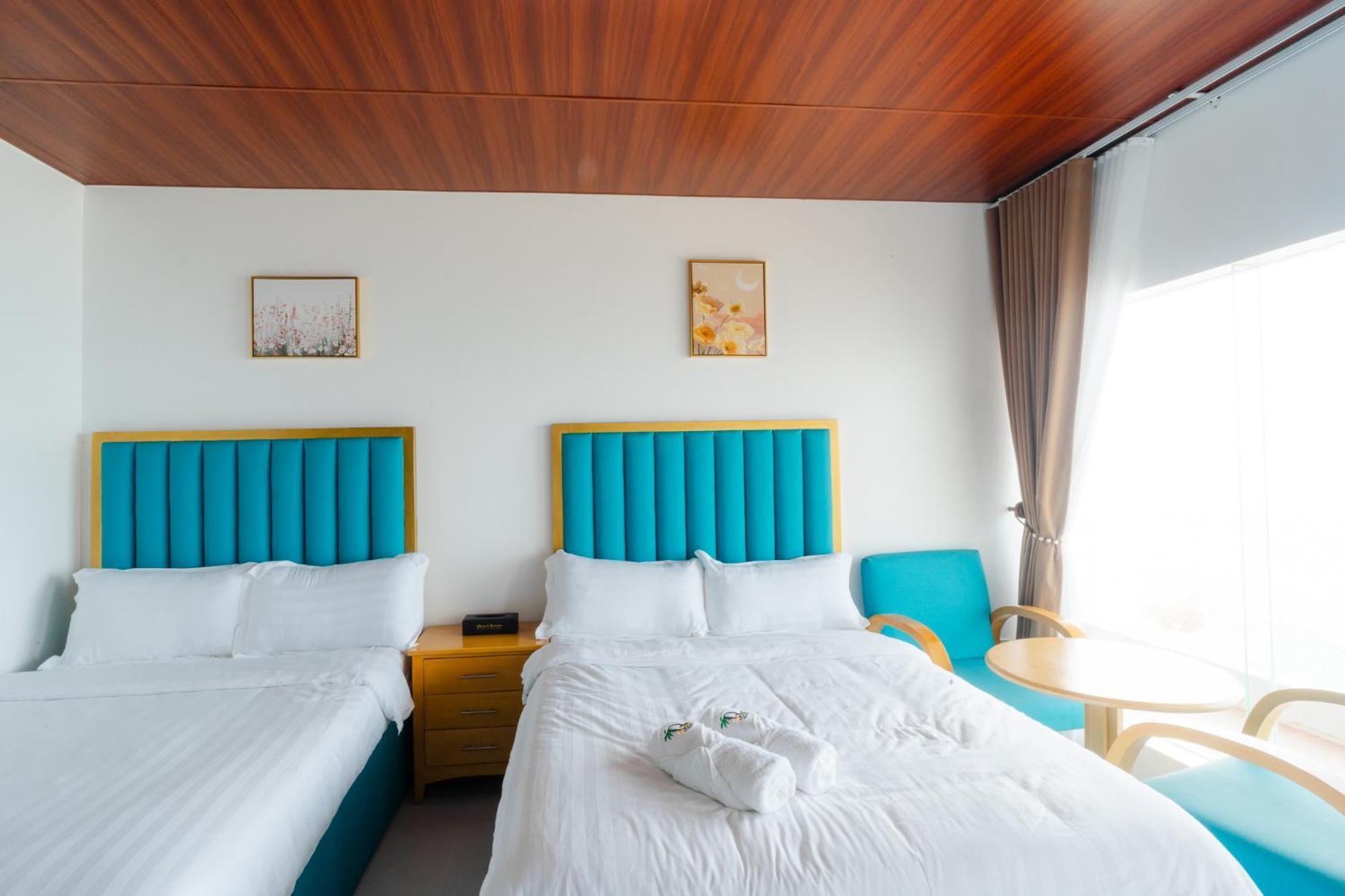 Q Beach Resort Cabangan 외부 사진